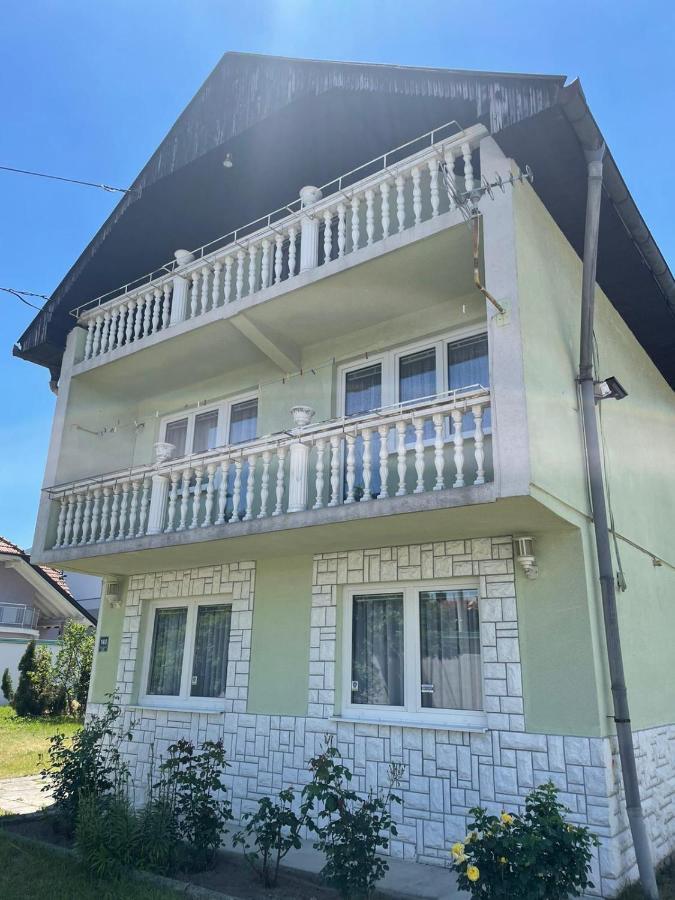 Kod Bajrame Hotel Sarajevo Buitenkant foto